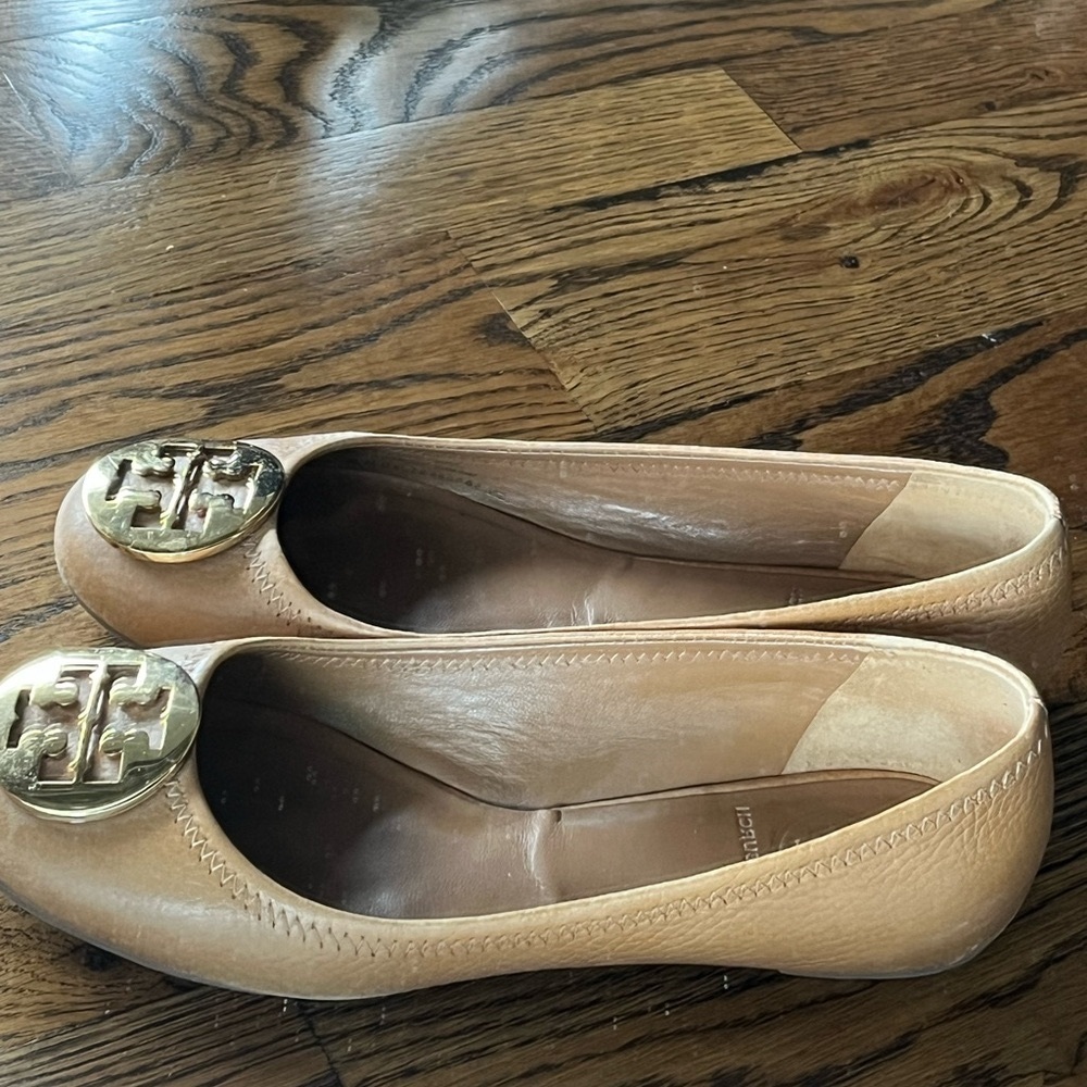 Tory Burch pumps
